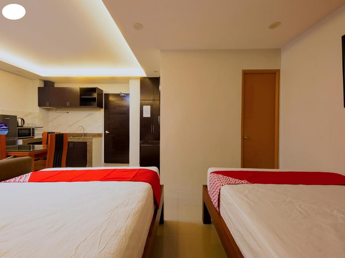 Doña Aurora Condotel Ciudad Quezon Exterior foto